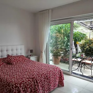 https://la-casa-negli-ulivi-chiavari.hotelitalianriviera.com